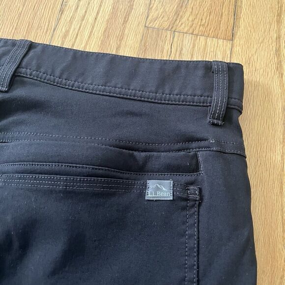LL Bean Pants Mens 34x32 Venture Stretch Black Gorpcore Outdoor Hiking - Picture 5 of 8